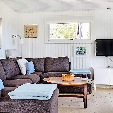 5 Star Holiday Home In Asn S *