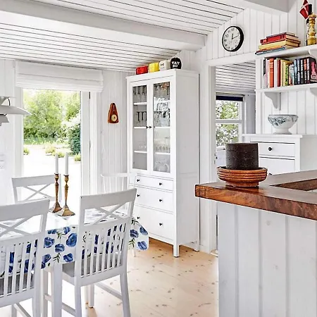 Vakantiehuis 5 Star Holiday Home In Asn S